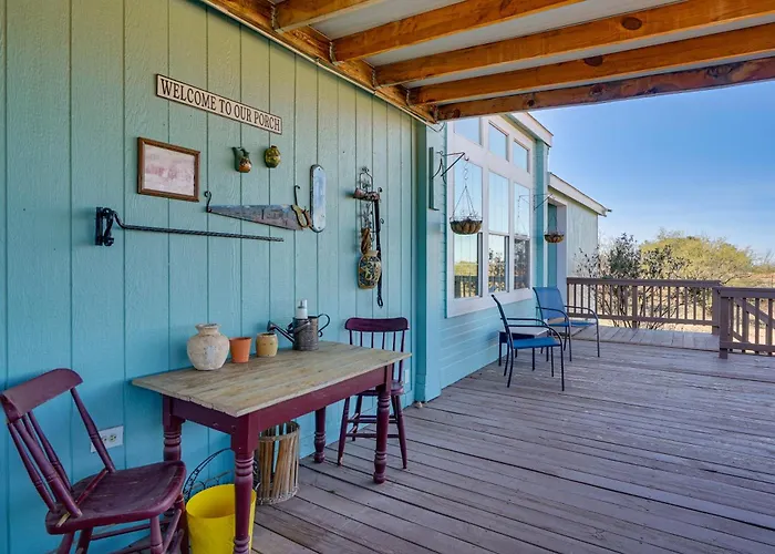 15 Mi To Kartchner Caverns: Quiet Gem W/ Mtn Views *