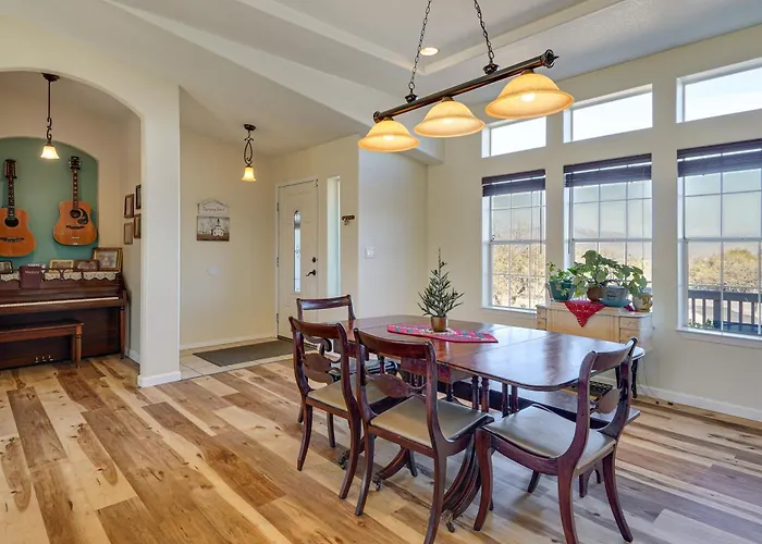 15 Mi To Kartchner Caverns: Quiet Gem W/ Mtn Views Holiday home Benson