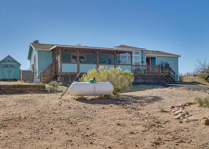 15 Mi To Kartchner Caverns: Quiet Gem W/ Mtn Views *